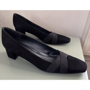 EUC Stuart Weitzman Black Suede Women Pumps Heels Shoes Size‎ 7.5 Made In Spain